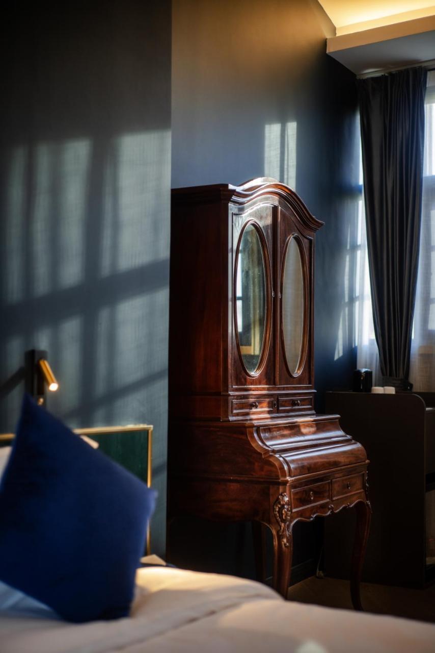 Moon And Chalice Boutique Hotel Kunming Kültér fotó